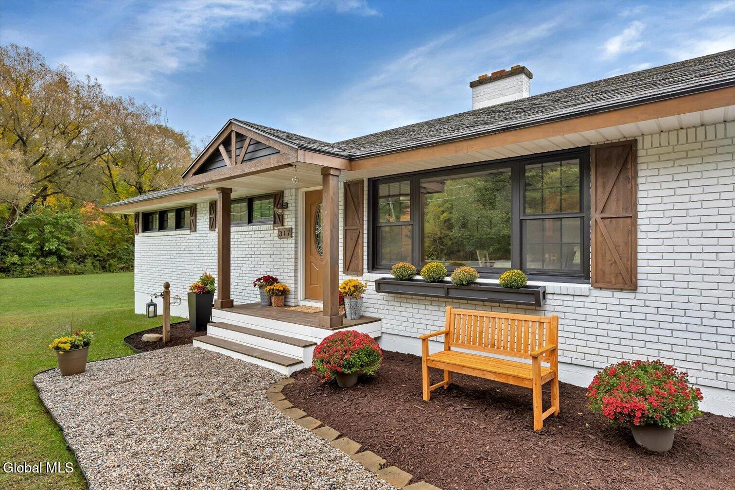 317 Closson Road Glenville NY 12302