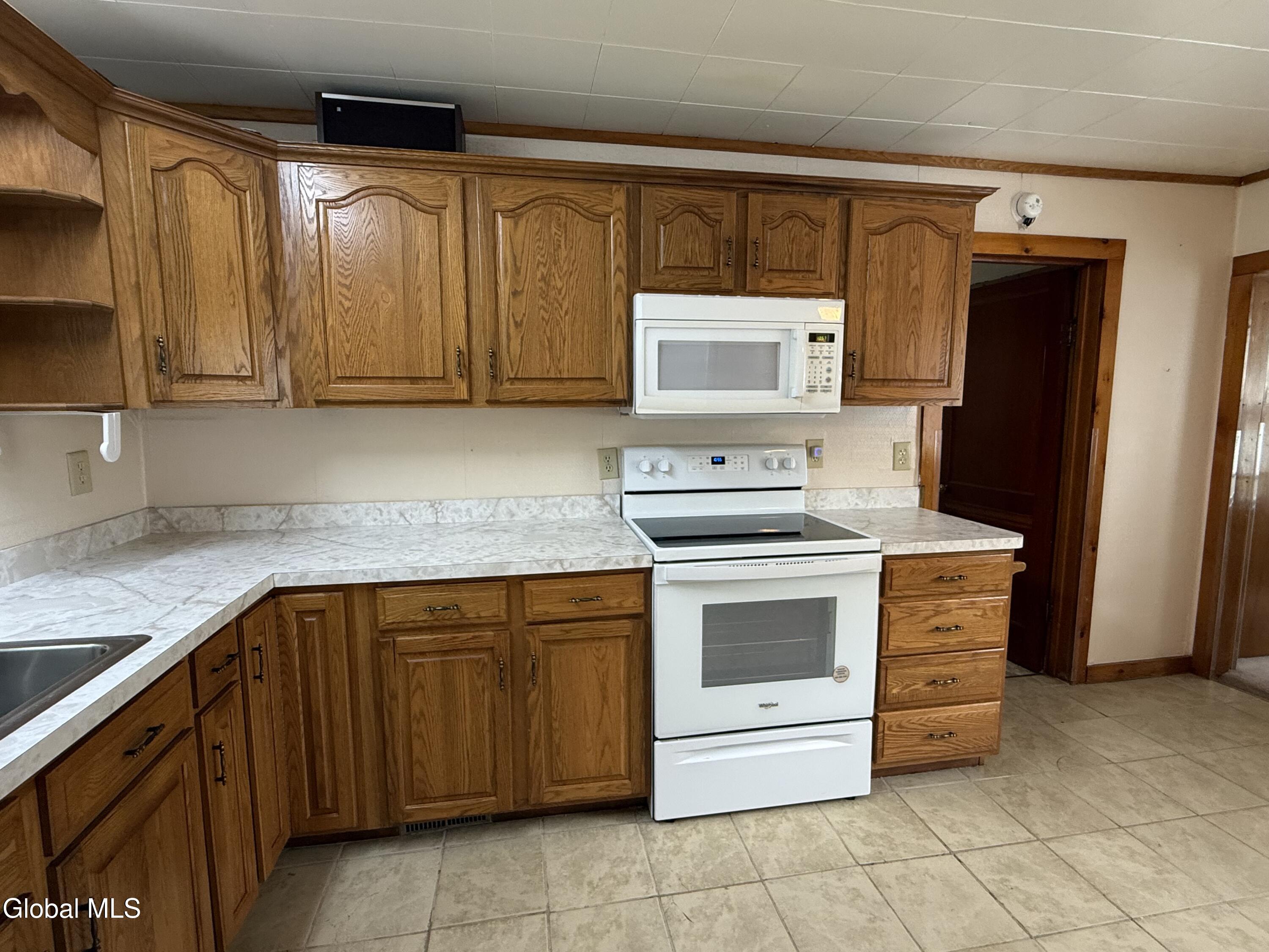 11 Bly Avenue Hudson Falls NY 12839