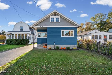 906 Draper Avenue Schenectady NY 12306
