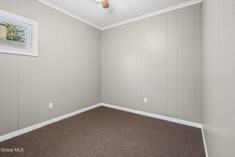 906 Draper Avenue Schenectady NY 12306