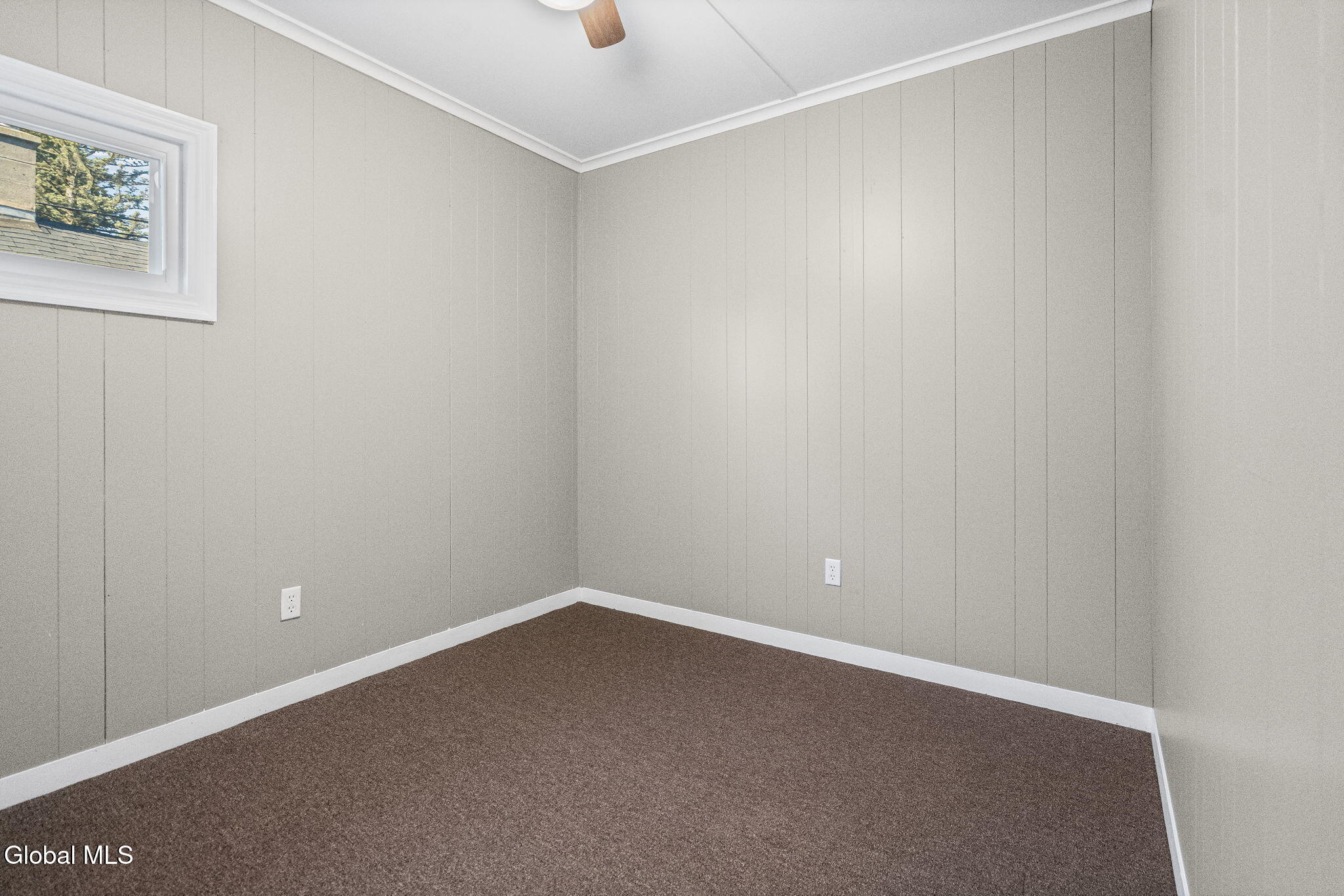 906 Draper Avenue Schenectady NY 12306