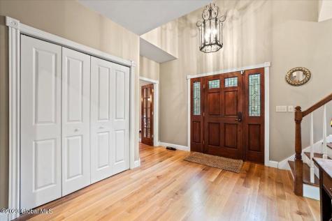 27 Briarhurst Drive Gansevoort NY 12831