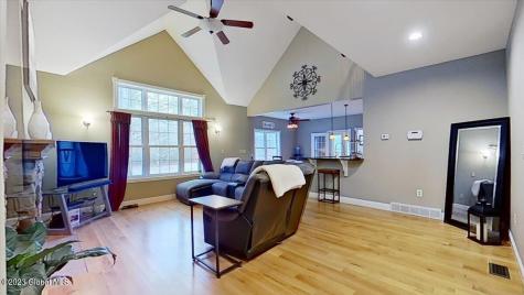 27 Briarhurst Drive Gansevoort NY 12831