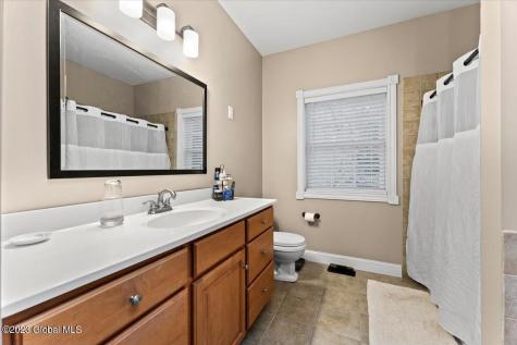 27 Briarhurst Drive Gansevoort NY 12831