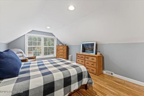 27 Briarhurst Drive Gansevoort NY 12831