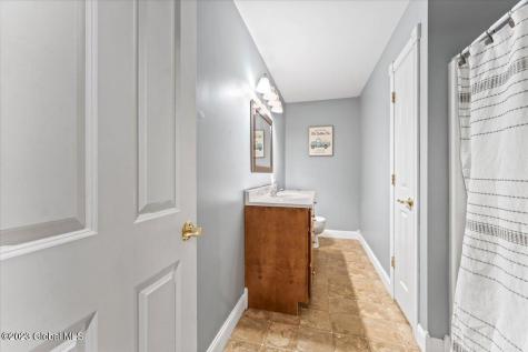 27 Briarhurst Drive Gansevoort NY 12831
