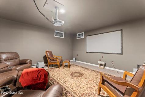 27 Briarhurst Drive Gansevoort NY 12831