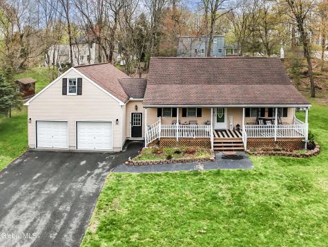 1686 Julianne Drive Castleton NY 12033