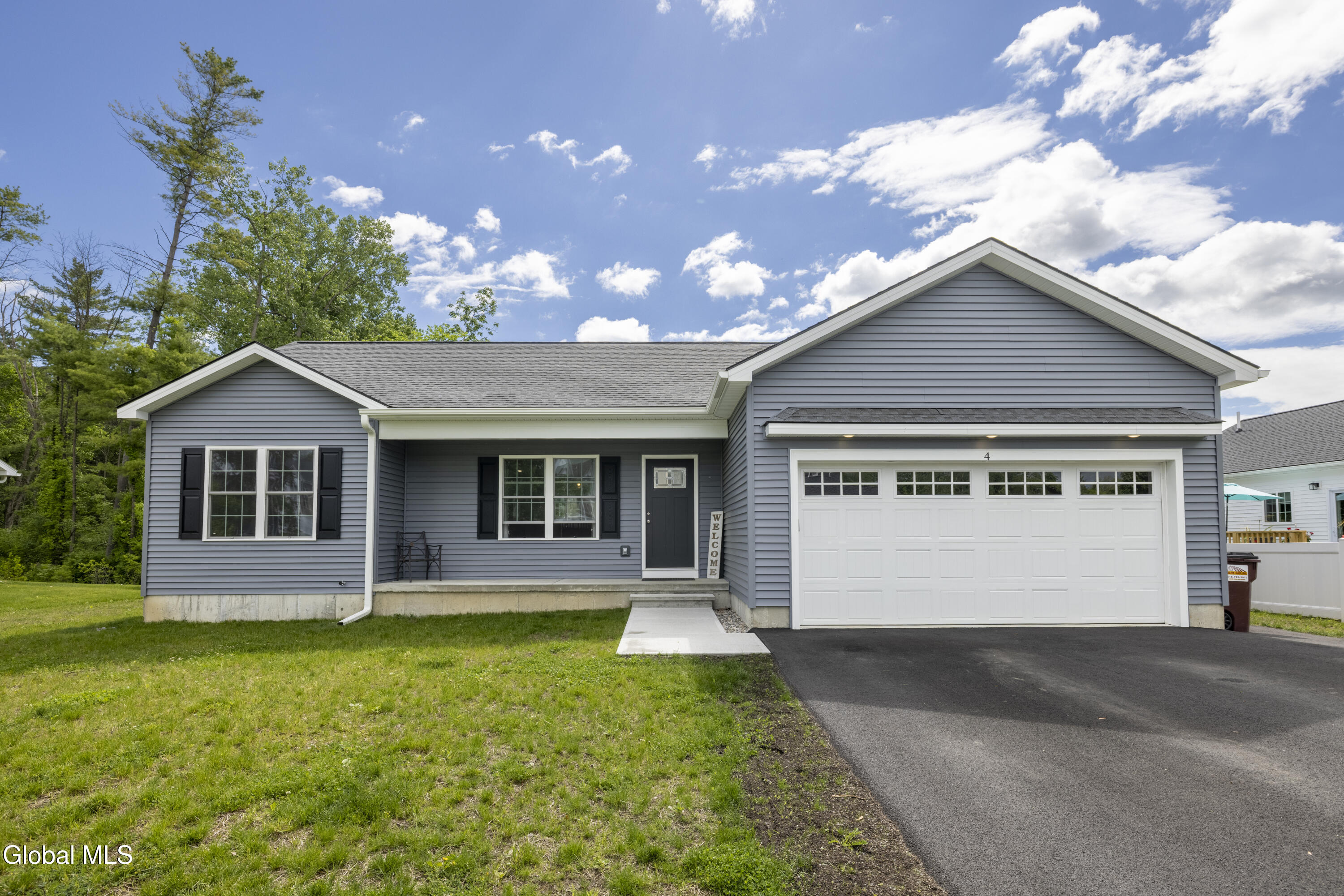 4 Alexander Way Kingsbury NY 12839