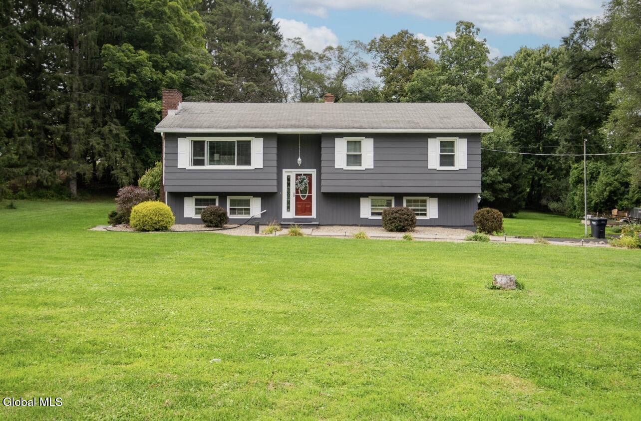 39 Hicks Road Queensbury NY 12804