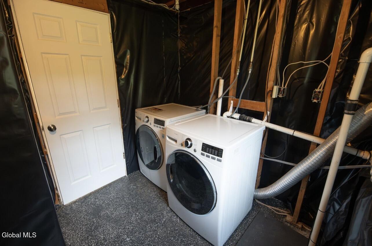 39 Hicks Road Queensbury NY 12804