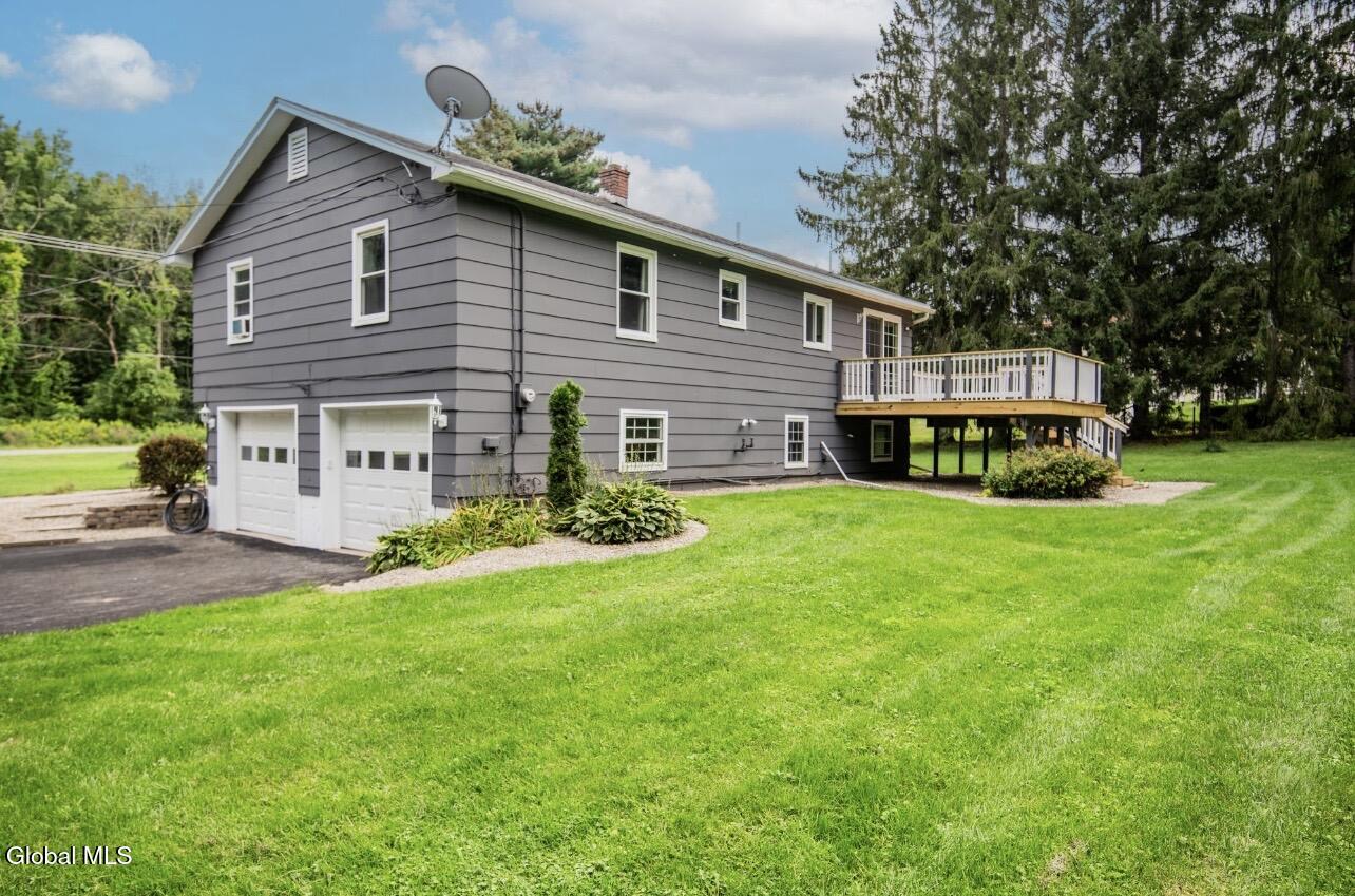 39 Hicks Road Queensbury NY 12804