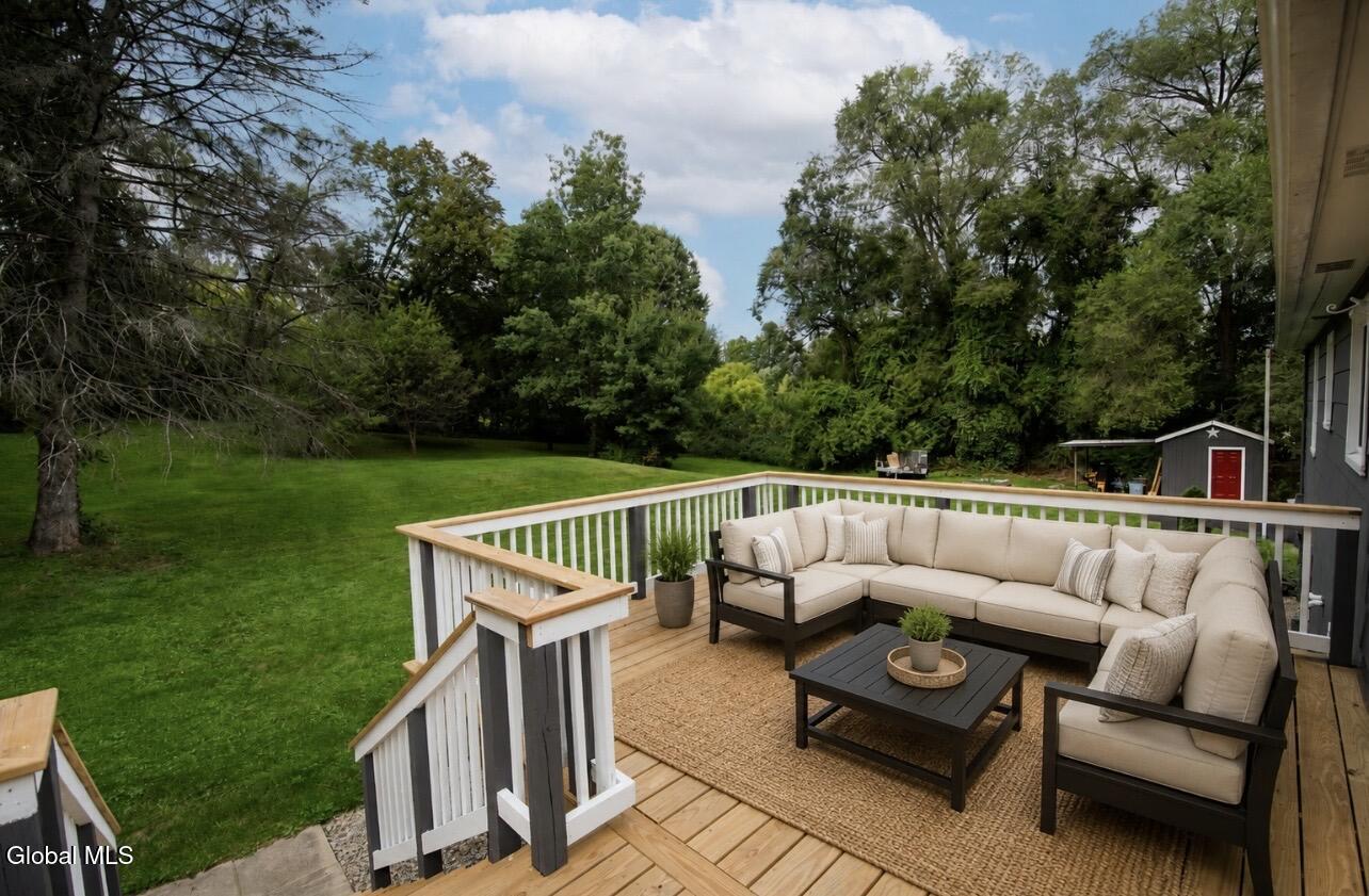 39 Hicks Road Queensbury NY 12804