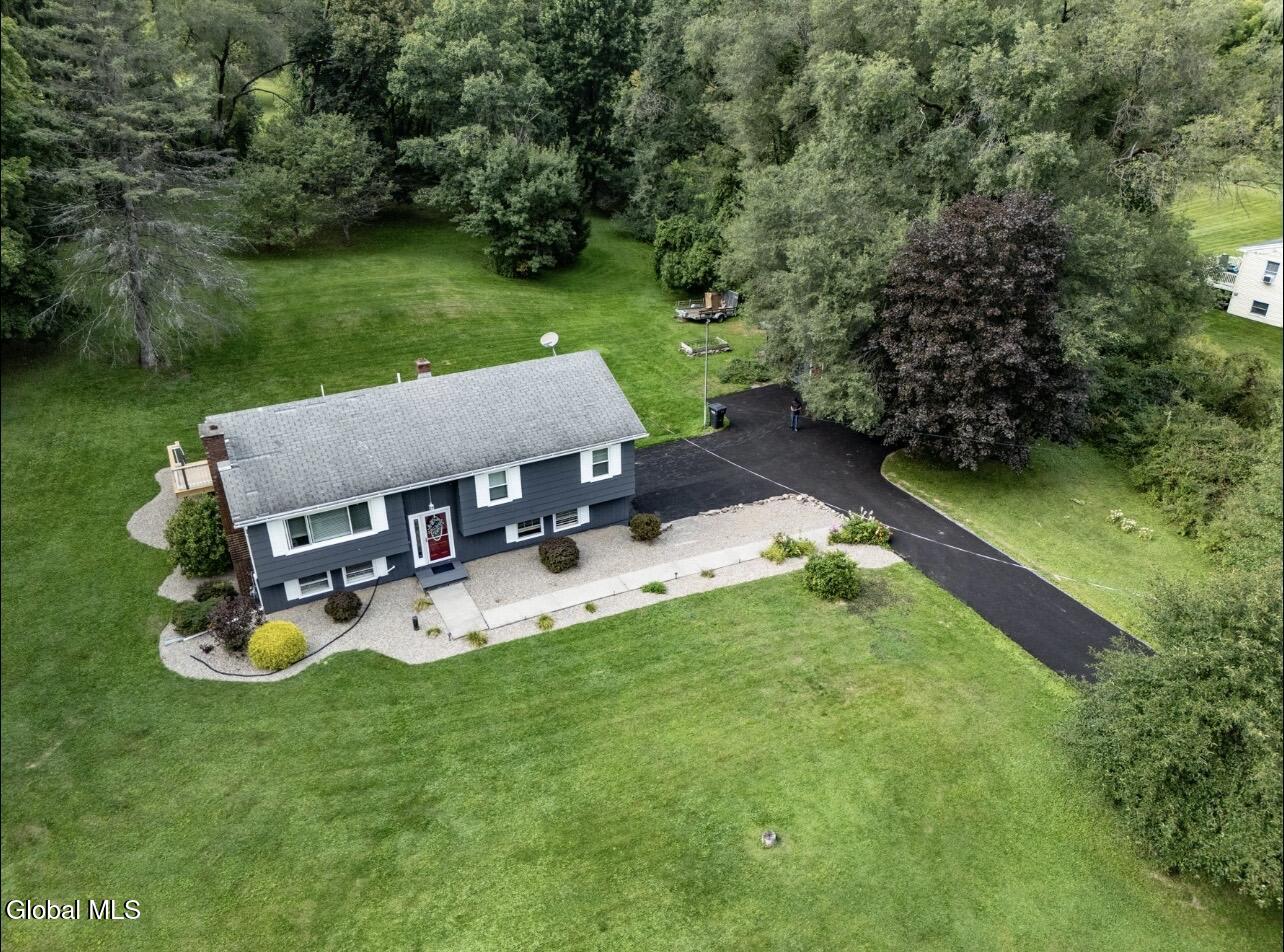 39 Hicks Road Queensbury NY 12804