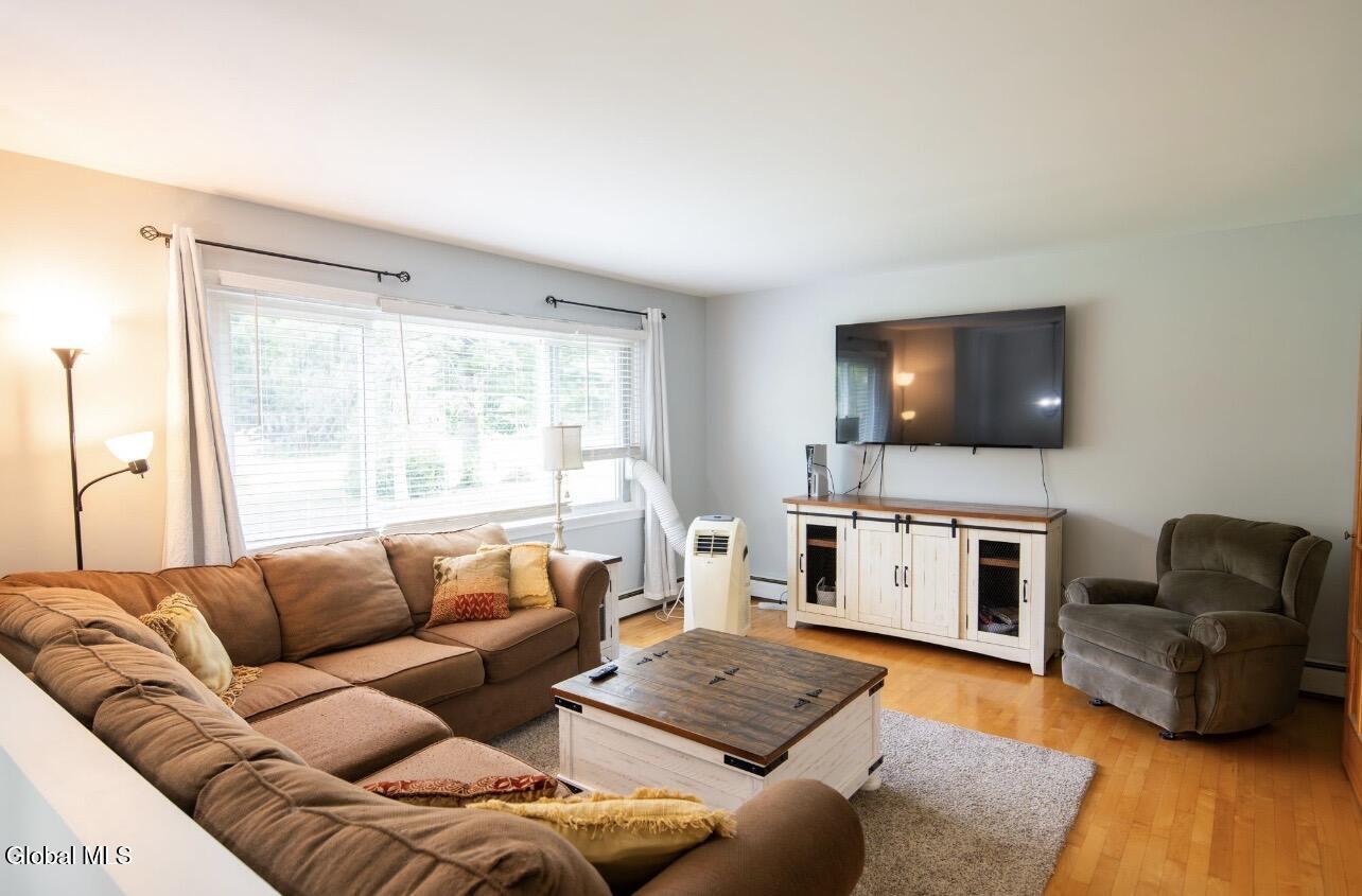 39 Hicks Road Queensbury NY 12804