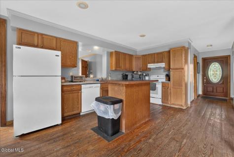 1164 Creek Road Esperance NY 12066
