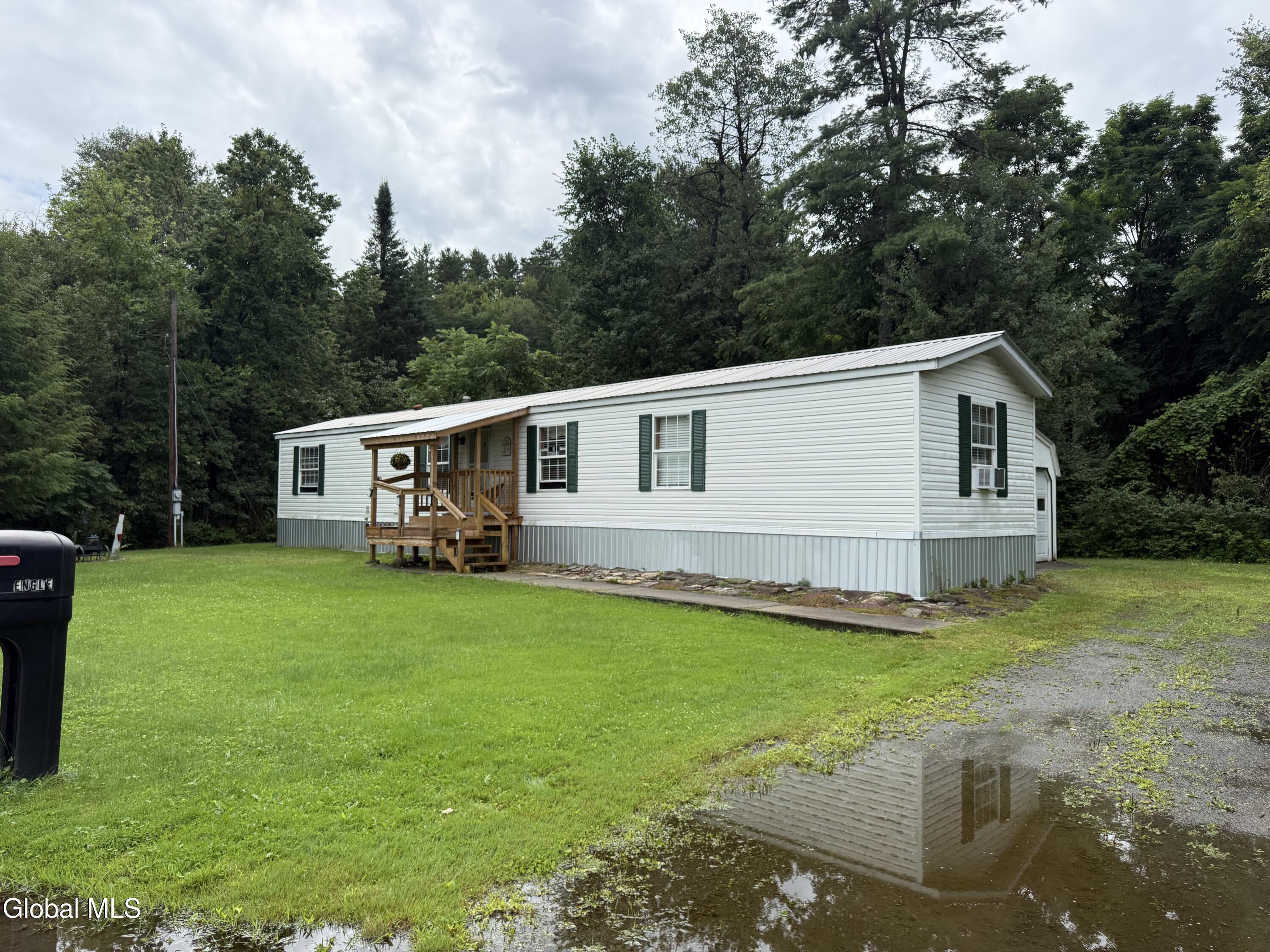 15 Stacy Street Warrensburg NY 12885