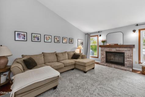 606 Top Ridge Drive Albany NY 12203