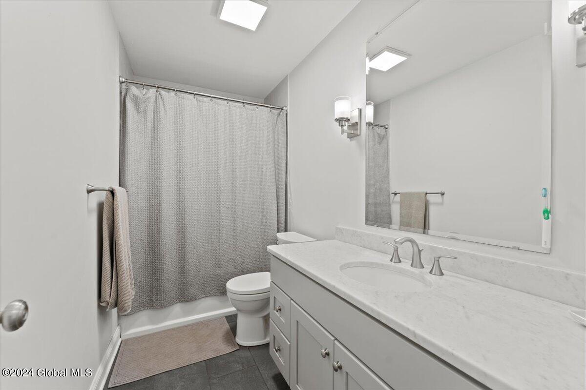 1 Foxhound Run Saratoga Springs NY 12866