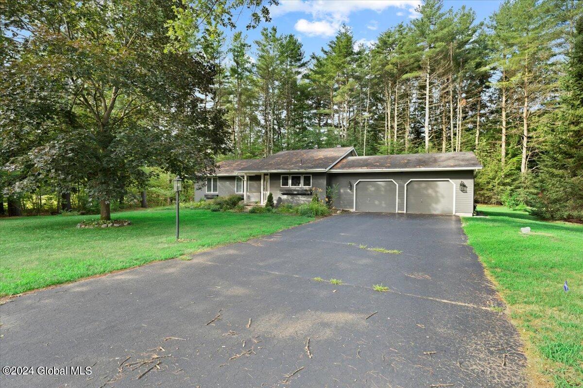 1 Foxhound Run Saratoga Springs NY 12866
