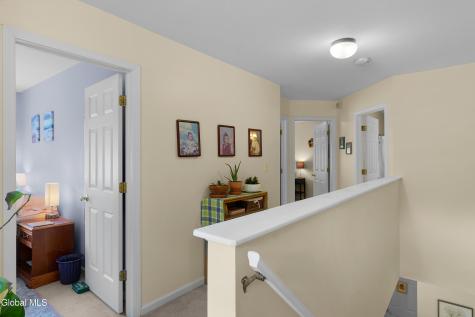 7 Castle Pines Clifton Park NY 12065