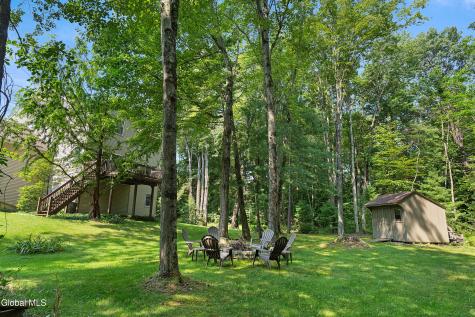7 Castle Pines Clifton Park NY 12065