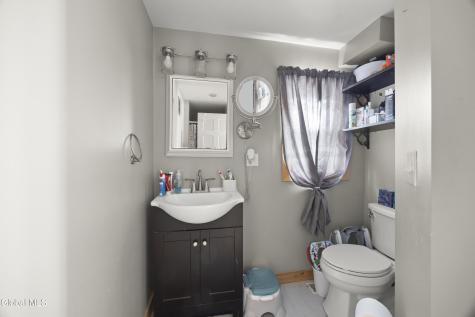 2101 U.s. 9 Kinderhook NY 12173