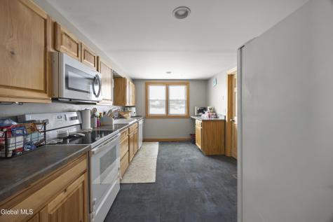 2101 U.s. 9 Kinderhook NY 12173