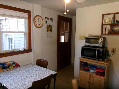 3075 Sunset Lane Schenectady NY 12303