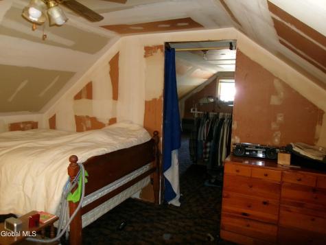 3075 Sunset Lane Schenectady NY 12303
