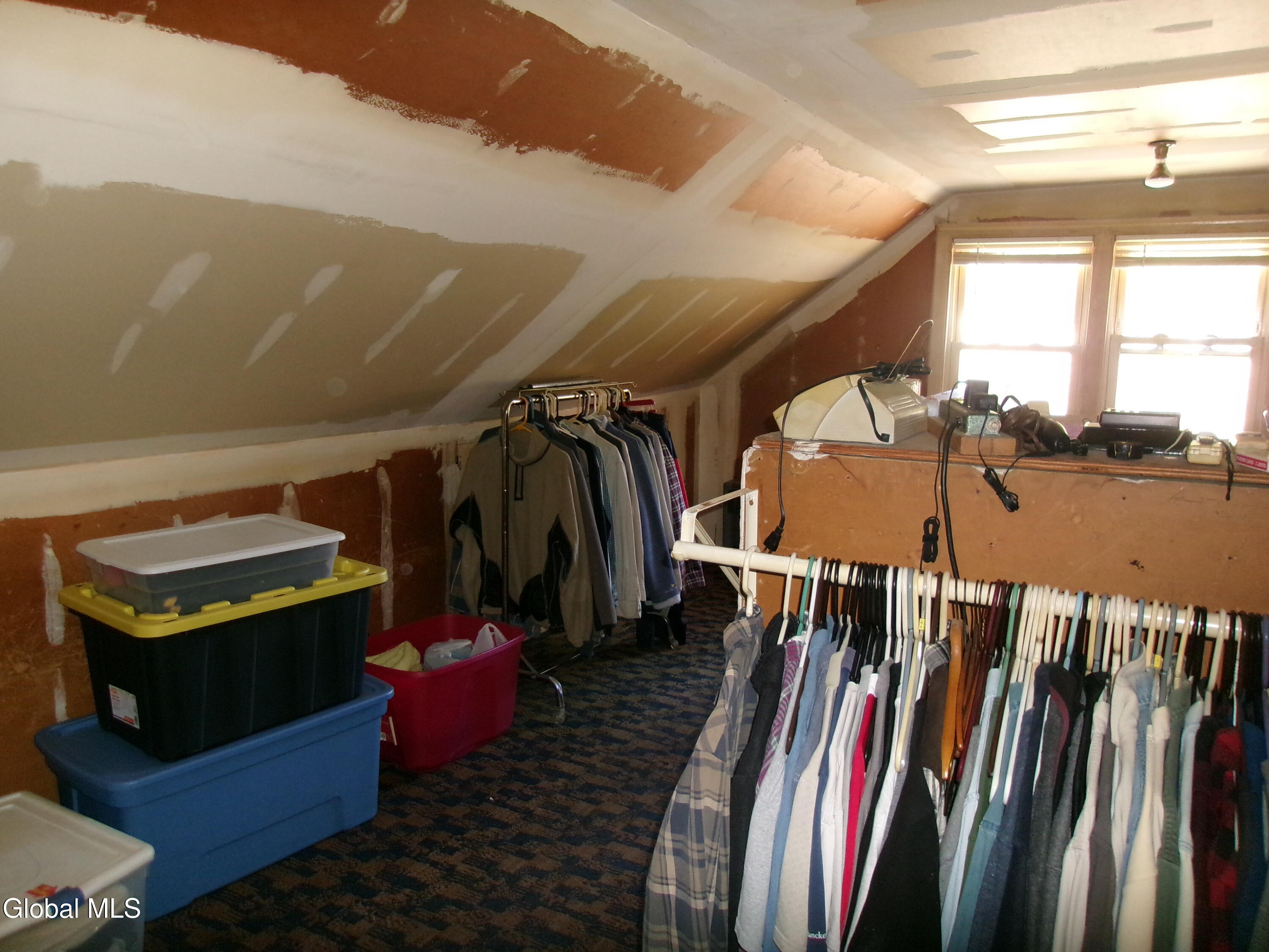 3075 Sunset Lane Schenectady NY 12303