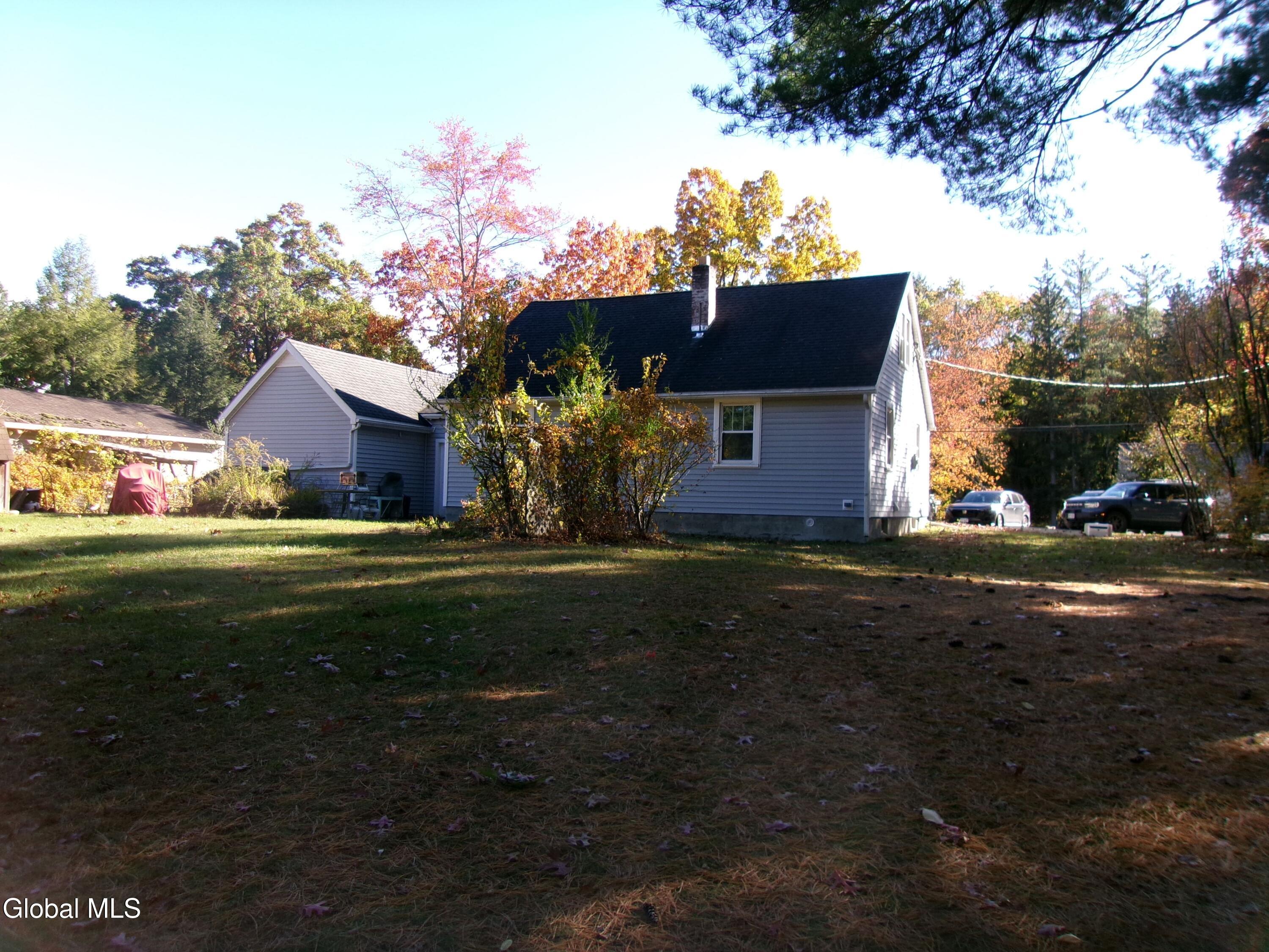 3075 Sunset Lane Schenectady NY 12303
