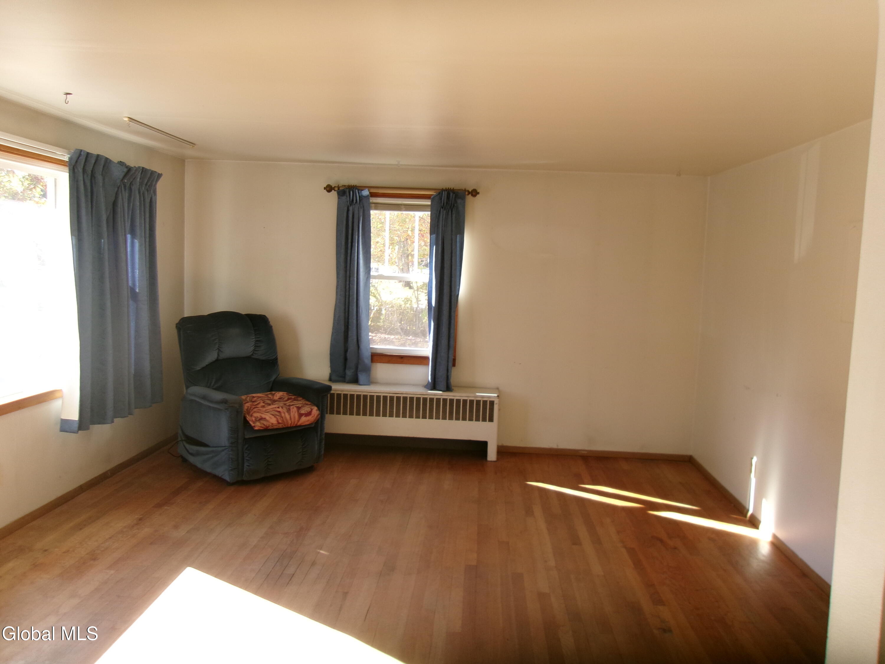 3075 Sunset Lane Schenectady NY 12303