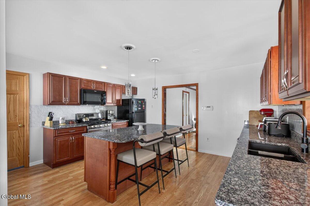 1827 8th Street Rensselaer NY 12144