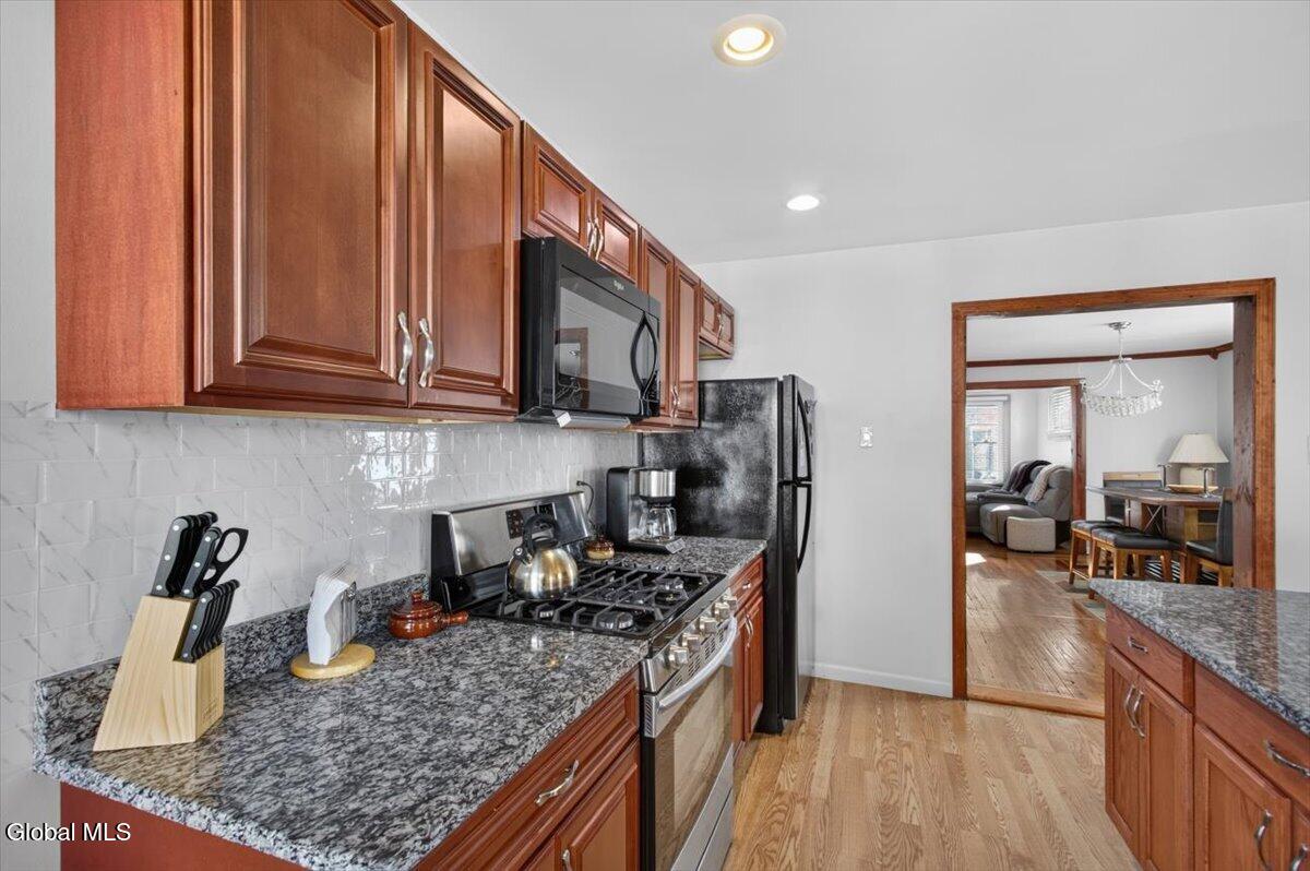 1827 8th Street Rensselaer NY 12144