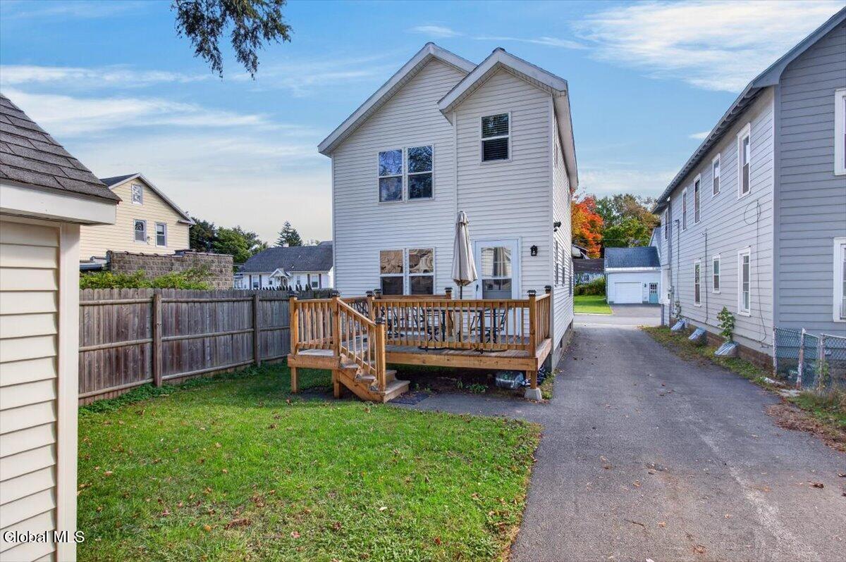 1827 8th Street Rensselaer NY 12144