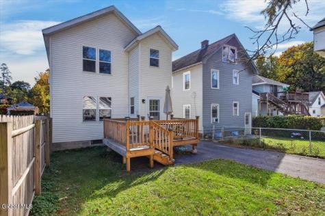 1827 8th Street Rensselaer NY 12144