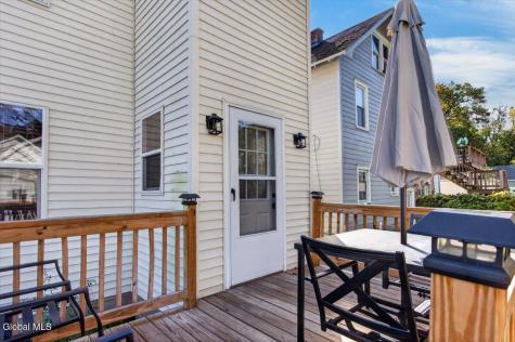 1827 8th Street Rensselaer NY 12144
