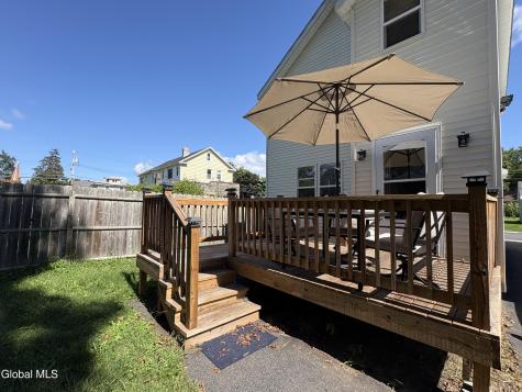 1827 8th Street Rensselaer NY 12144