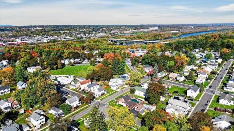 1827 8th Street Rensselaer NY 12144