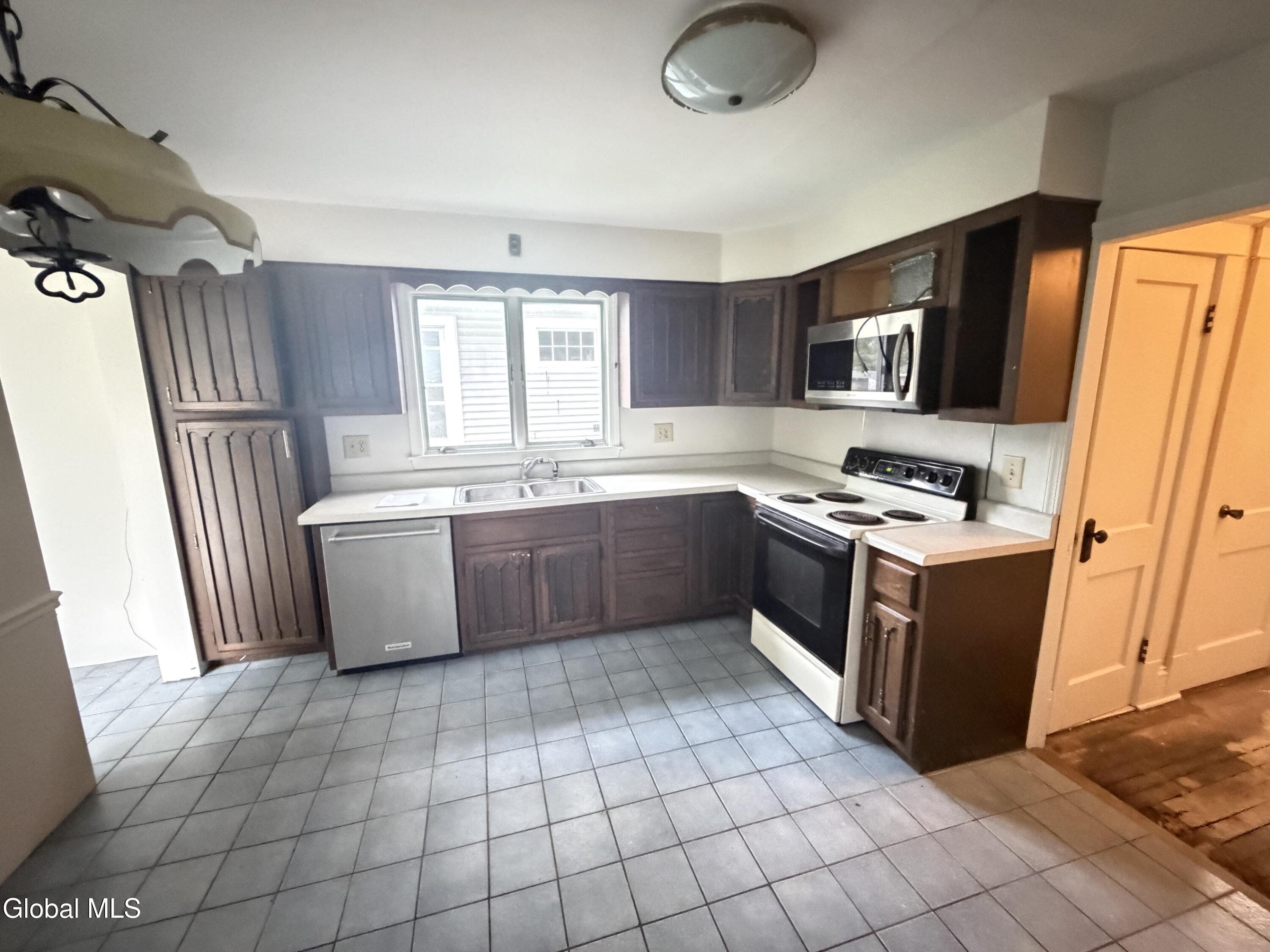 35 Terrace Avenue Albany NY 12203