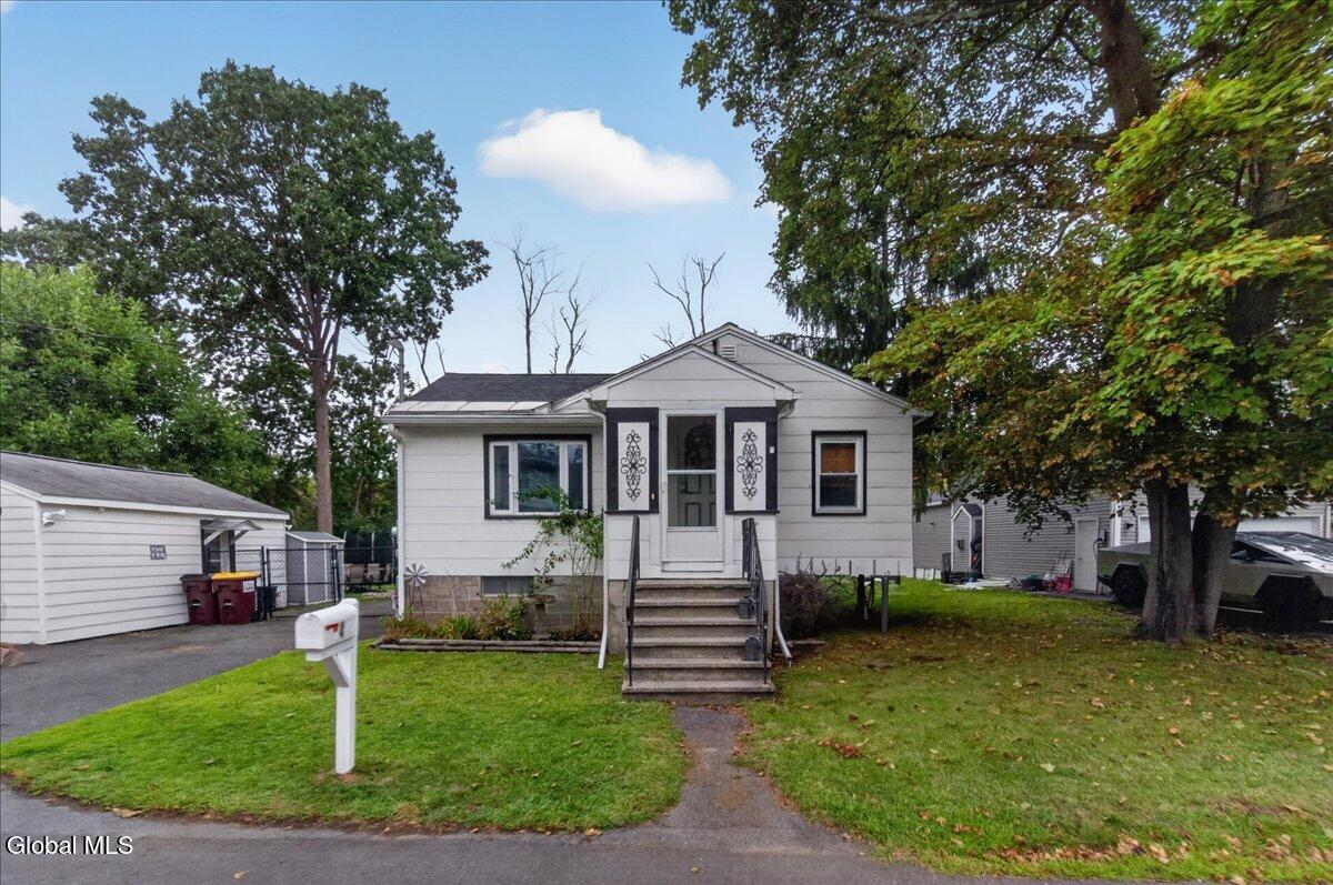 4 Broadway Latham NY 12110