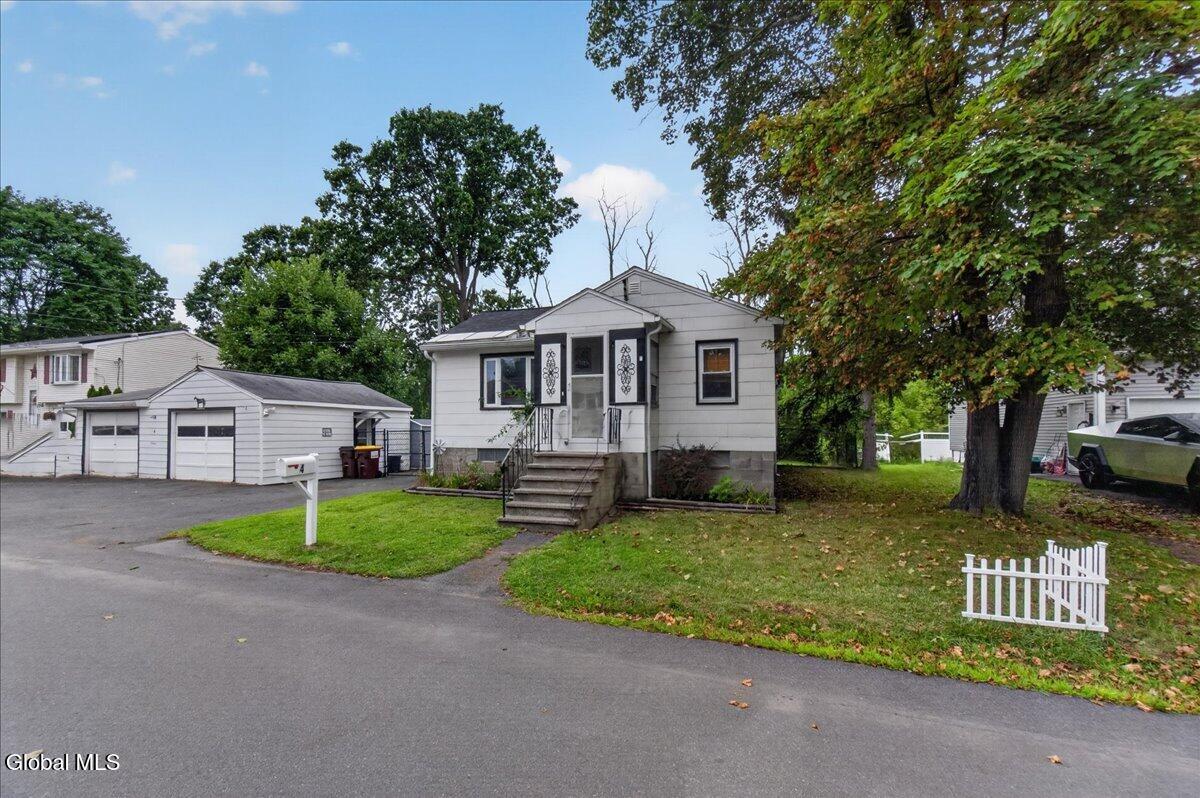 4 Broadway Latham NY 12110