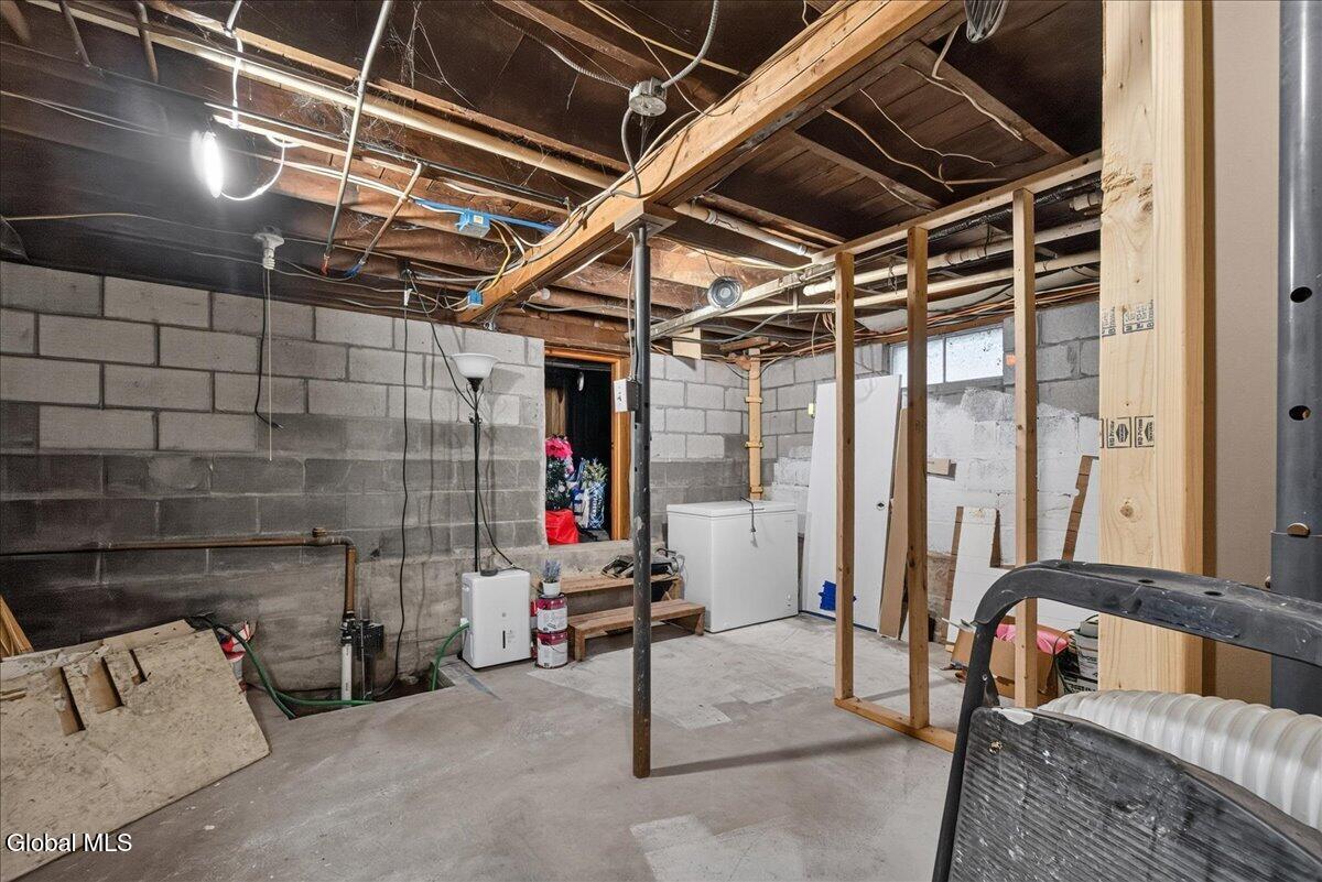 4 Broadway Latham NY 12110