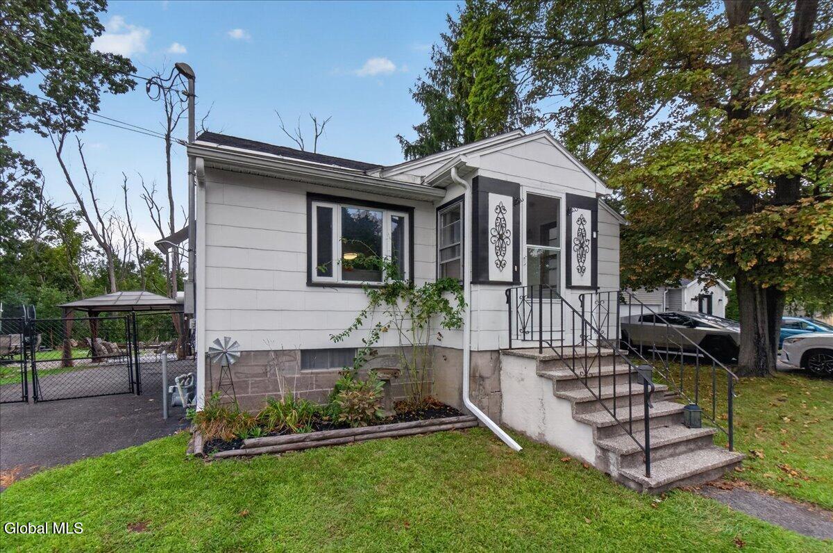4 Broadway Latham NY 12110
