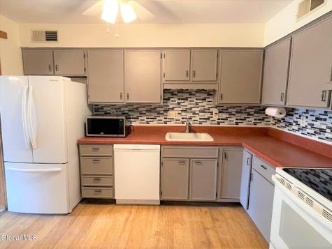 6A Spyglass Hill Clifton Park NY 12065