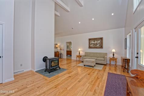 517 Madonna Lake Road Cropseyville NY 12052