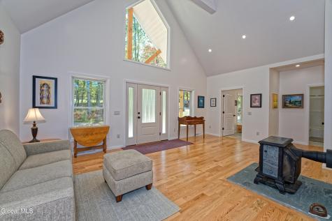 517 Madonna Lake Road Cropseyville NY 12052