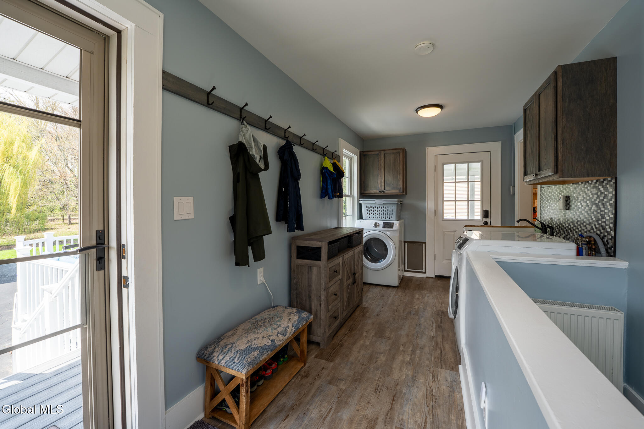 285 Elsmere Avenue Delmar NY 12054