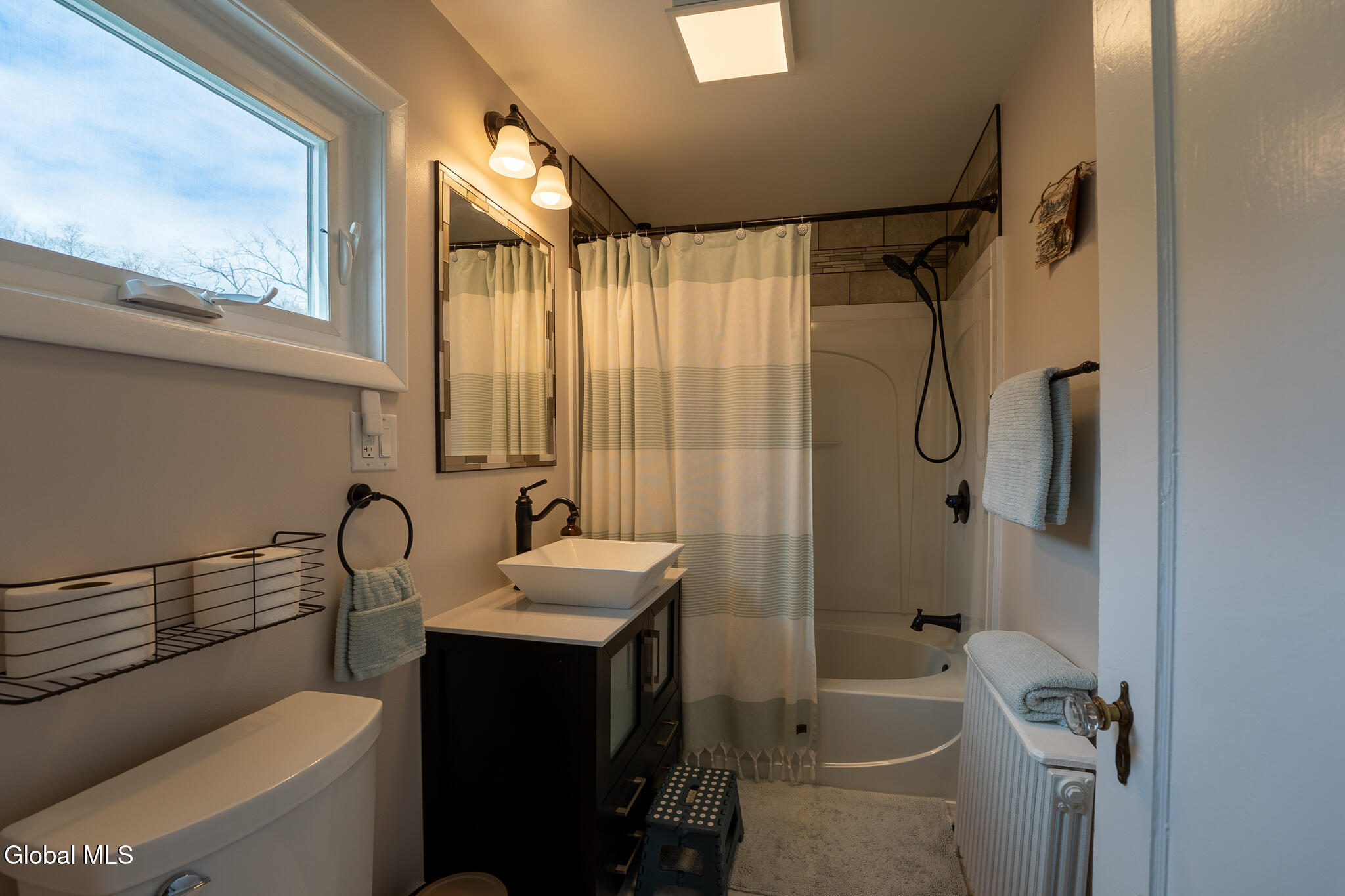 285 Elsmere Avenue Delmar NY 12054
